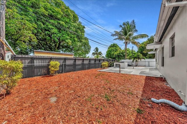6311 SW 2ND Street, Margate, FL 33068