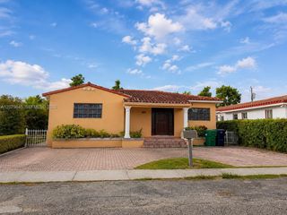 6488 SW 25th Street 1, Miami, FL 33155