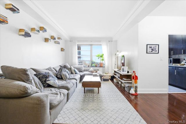 99-60 63rd Road 3AA, Rego Park, NY 11374