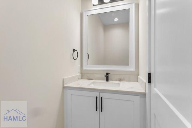 88 Northshore Avenue, Jesup, GA 31545