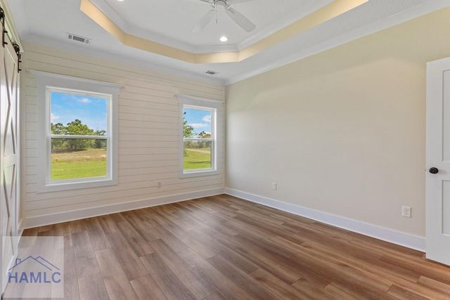 88 Northshore Avenue, Jesup, GA 31545