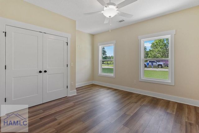 88 Northshore Avenue, Jesup, GA 31545