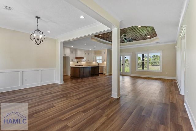 88 Northshore Avenue, Jesup, GA 31545