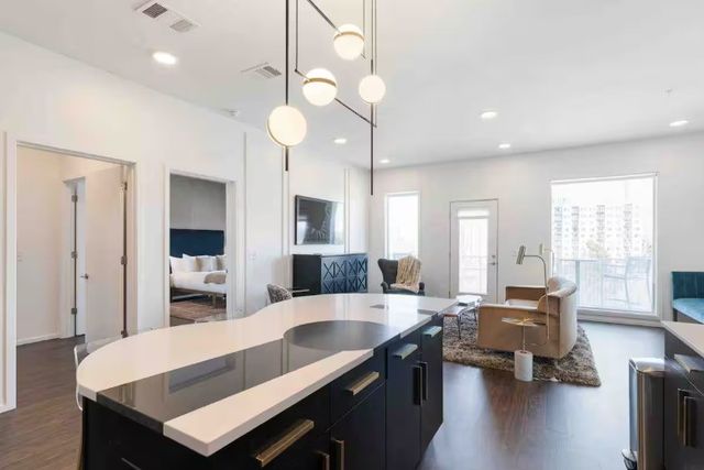 920 South St Apt 216, Nashville, TN 37203