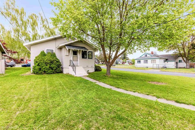 2803 W Fairview Ave, Spokane, WA 99205
