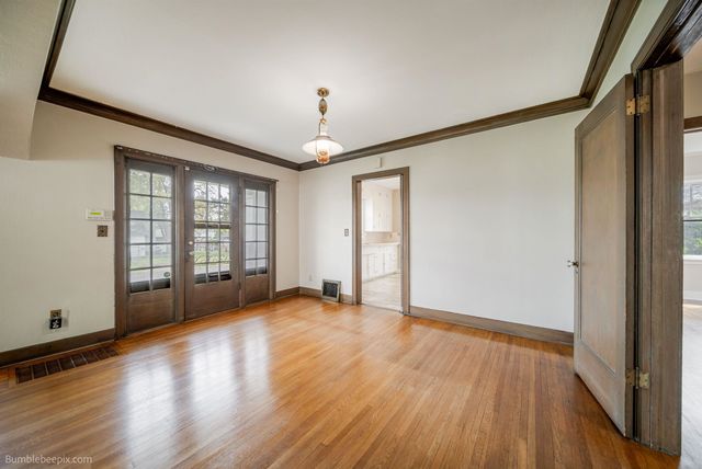 2803 W Fairview Ave, Spokane, WA 99205