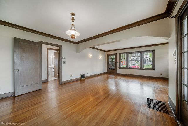 2803 W Fairview Ave, Spokane, WA 99205