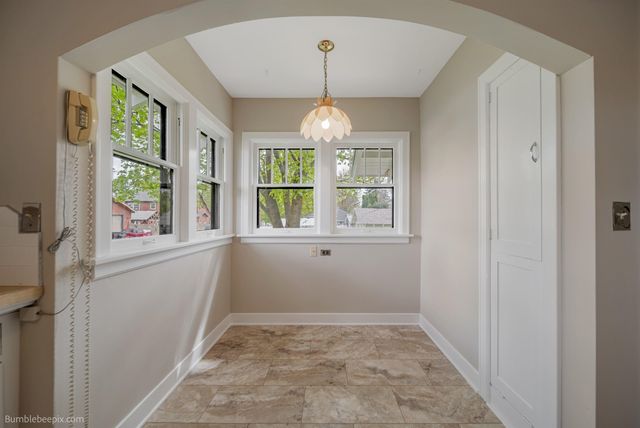 2803 W Fairview Ave, Spokane, WA 99205
