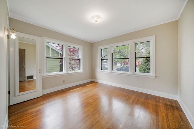2803 W Fairview Ave, Spokane, WA 99205