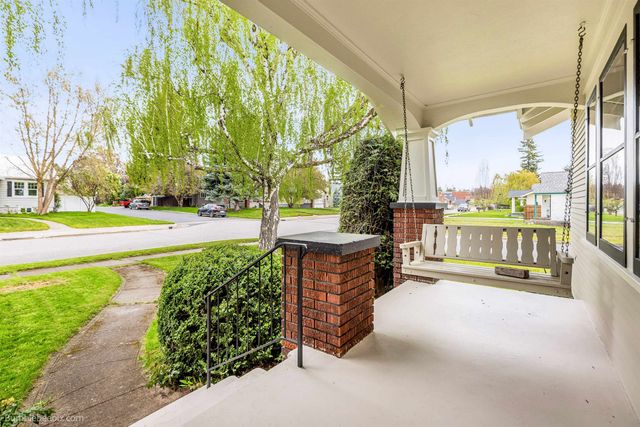2803 W Fairview Ave, Spokane, WA 99205