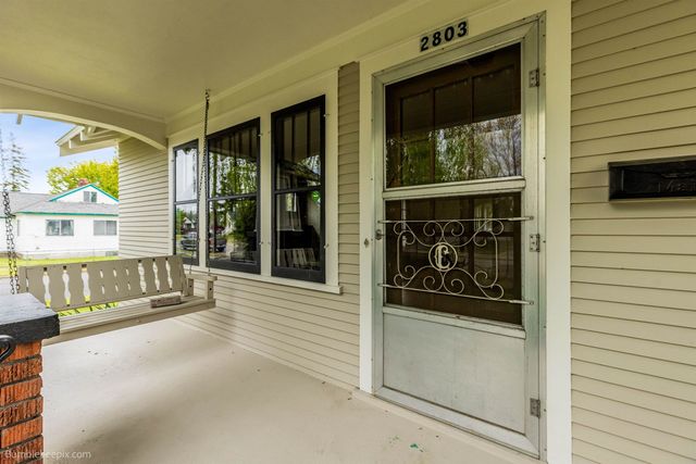 2803 W Fairview Ave, Spokane, WA 99205