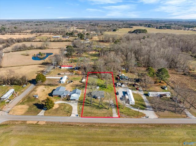 1167 Carter Grove Road, Hazel Green, AL 35750