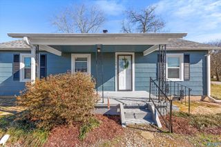 1167 Carter Grove Road, Hazel Green, AL 35750