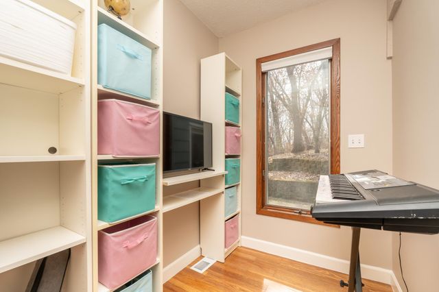 21506 Texas Avenue, Prior Lake, MN 55372