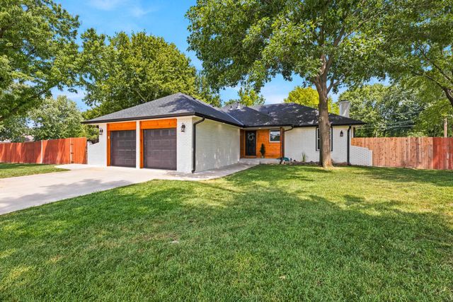 2200 W 51st st, Wichita, KS 67204