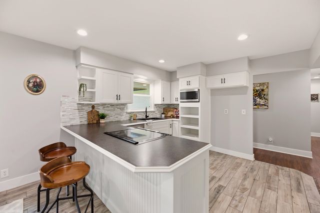 2200 W 51st st, Wichita, KS 67204