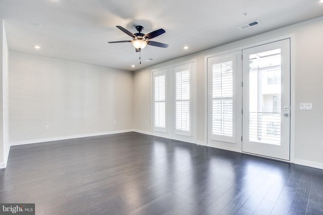 7510 SAWYER FARM WAY, Mclean, VA 22102