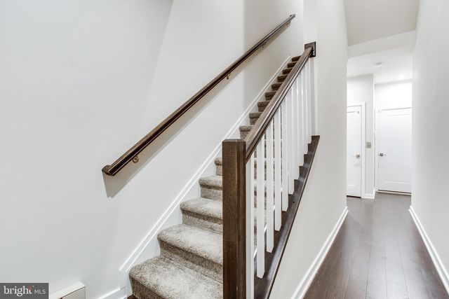 7510 SAWYER FARM WAY, Mclean, VA 22102