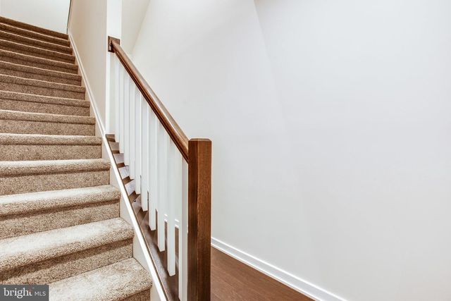 7510 SAWYER FARM WAY, Mclean, VA 22102