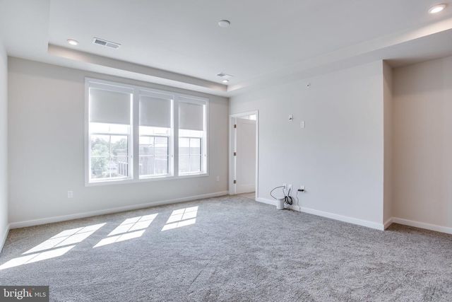 7510 SAWYER FARM WAY, Mclean, VA 22102