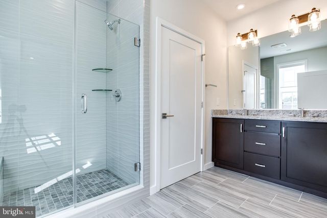 7510 SAWYER FARM WAY, Mclean, VA 22102