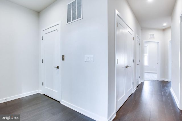 7510 SAWYER FARM WAY, Mclean, VA 22102