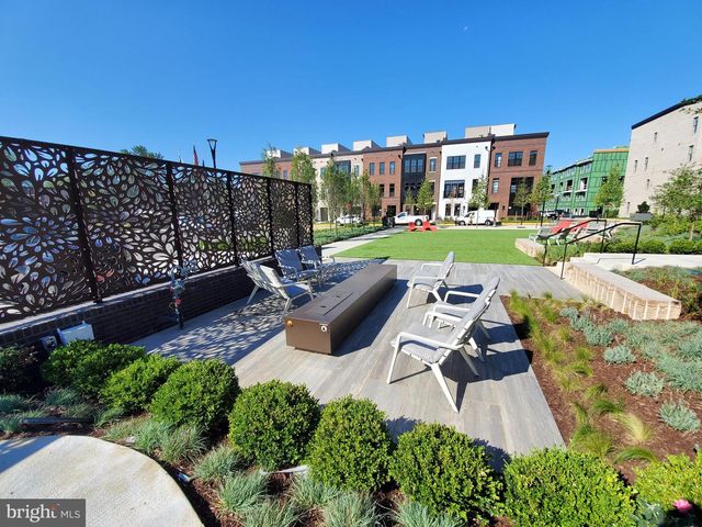 7510 SAWYER FARM WAY, Mclean, VA 22102