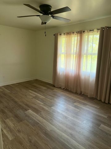 4024 W 75th Place, Merrillville, IN 46410