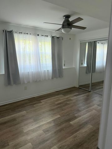 4024 W 75th Place, Merrillville, IN 46410