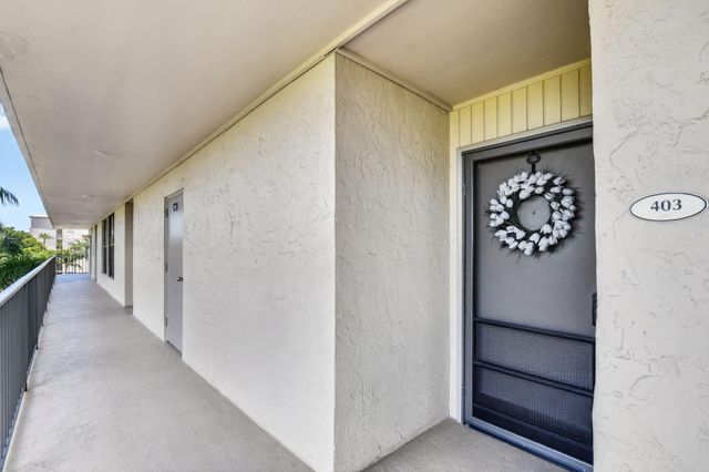 4 Royal Palm Way 403, Boca Raton, FL 33432