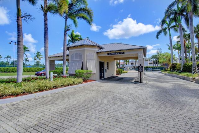 4 Royal Palm Way 403, Boca Raton, FL 33432
