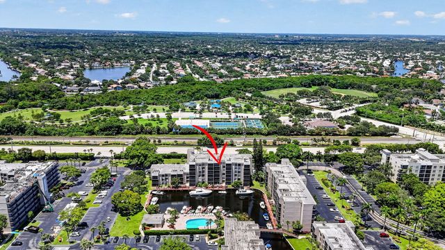 4 Royal Palm Way 403, Boca Raton, FL 33432