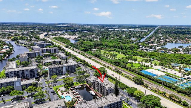 4 Royal Palm Way 403, Boca Raton, FL 33432