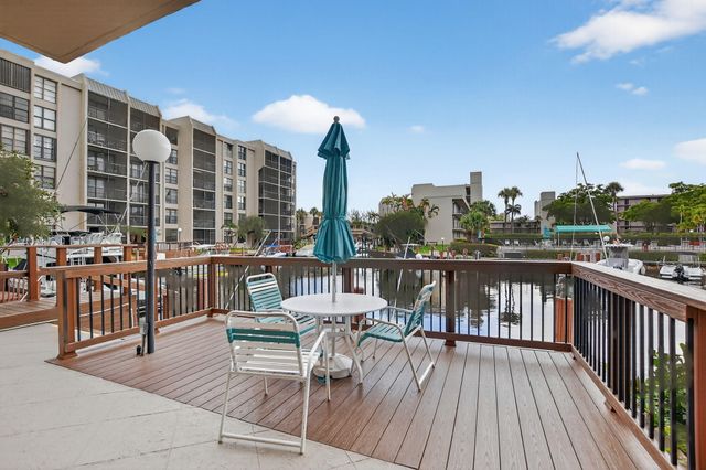 4 Royal Palm Way 403, Boca Raton, FL 33432