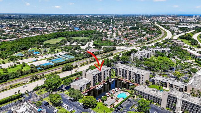 4 Royal Palm Way 403, Boca Raton, FL 33432