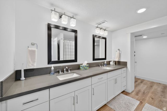 3618 S TANNER GARDENS CT, Millcreek, UT 84109