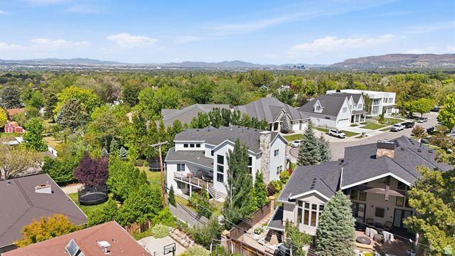 3618 S TANNER GARDENS CT, Millcreek, UT 84109