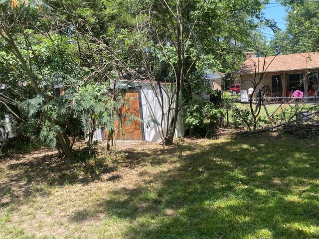 3271 Hubbard Street, Paris, TX 75460