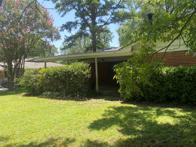 3271 Hubbard Street, Paris, TX 75460