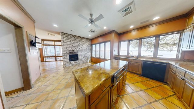 4917 Rio Vista Drive, Granbury, TX 76049
