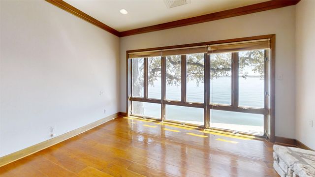 4917 Rio Vista Drive, Granbury, TX 76049