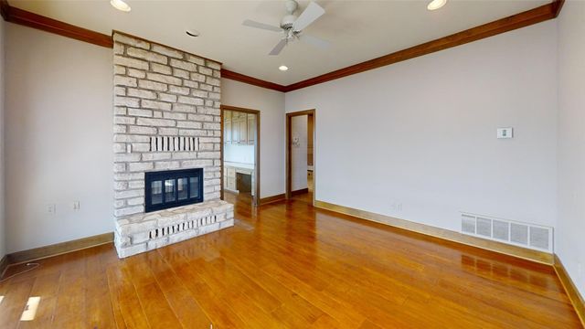 4917 Rio Vista Drive, Granbury, TX 76049