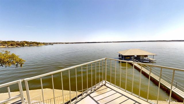 4917 Rio Vista Drive, Granbury, TX 76049