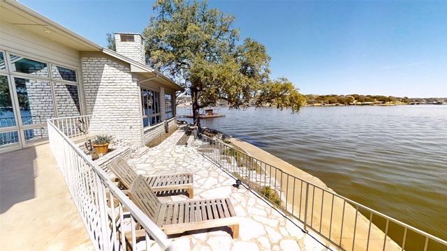 4917 Rio Vista Drive, Granbury, TX 76049