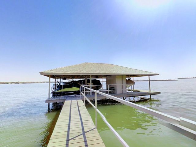 4917 Rio Vista Drive, Granbury, TX 76049