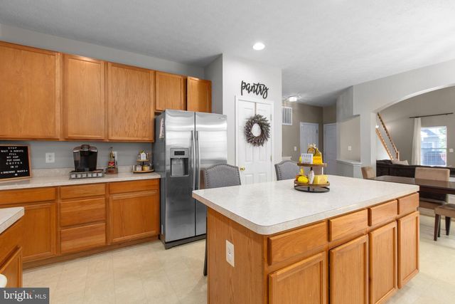 23351 TRIPLE CROWN DR, Ruther Glen, VA 22546