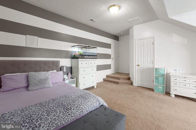 23351 TRIPLE CROWN DR, Ruther Glen, VA 22546