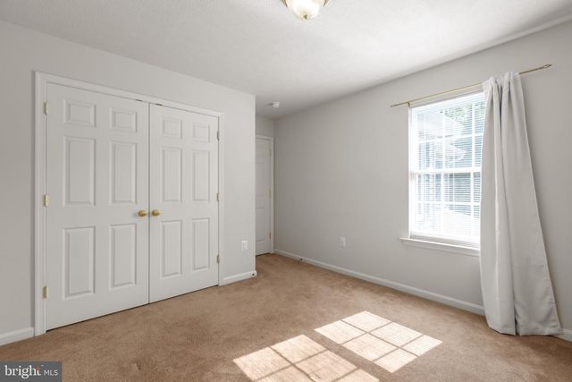 23351 TRIPLE CROWN DR, Ruther Glen, VA 22546
