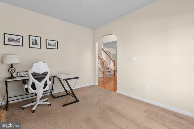 23351 TRIPLE CROWN DR, Ruther Glen, VA 22546
