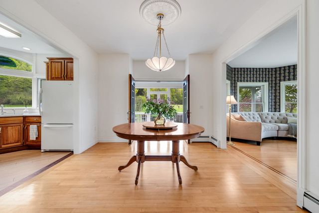 302 Ledge Hill Drive, Georgia, VT 05478